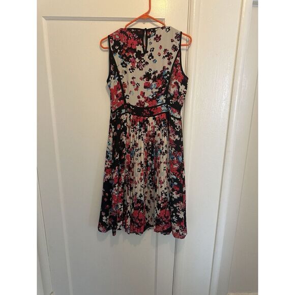 Saks Fifth Avenue Floral Dress Sz 10 Sleeveless Midi Black Lined Flowy Wedding - Picture 4 of 4
